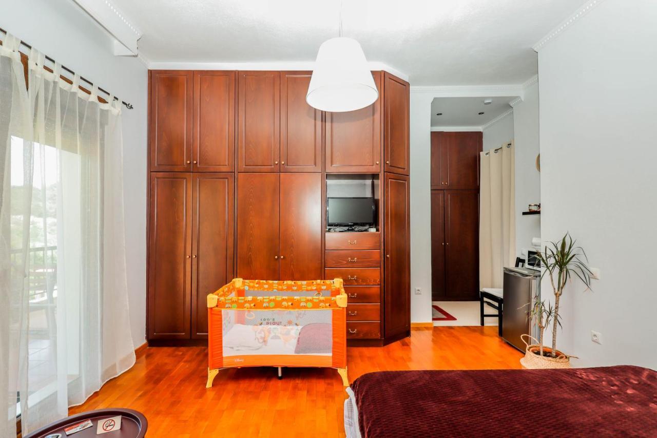 Suite Acropolis Serres Next To Center Esterno foto