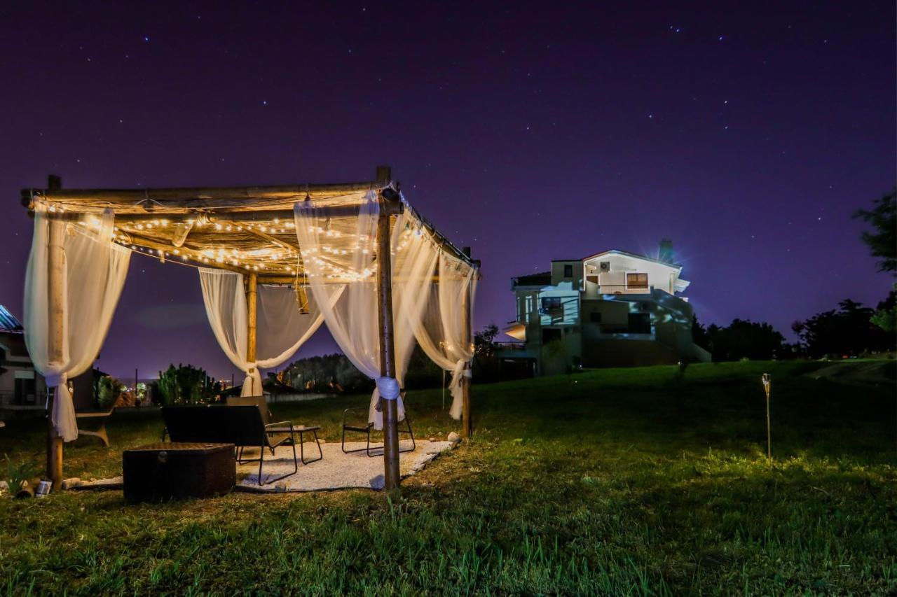 Suite Acropolis Serres Next To Center Esterno foto